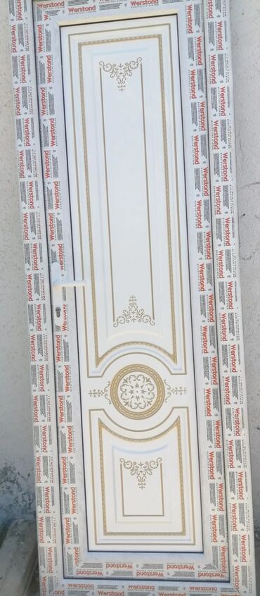 Plastik qapılar: Yeni Plastik qapı Zamok ilə, Zəmanətli, Pulsuz quraşdırma, Ödənişli çatdırılma, Rayonlara çatdırılma — 14