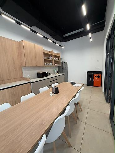 residence: Продажа офисов 190 м², С ремонтом, Многоэтажное здание, 1 этаж — 5