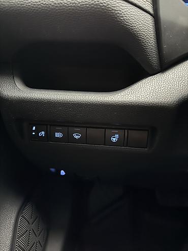 Toyota: Toyota RAV4: 2020 г., 2.5 л, Вариатор, Гибрид, Кроссовер — 8