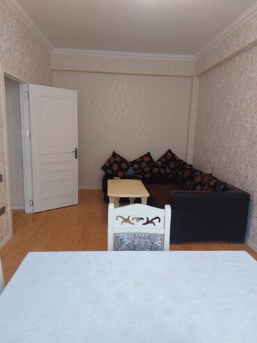 Uzunmüddətli kirayə mənzillər: Vasitəçilər əlaqə saxlamasın! Kristal Abşeron 1-in əsas yola ən — 10