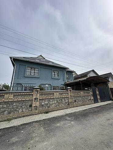 Продажа коттеджей и домов: Продается просторный дом с современным интерьером в Ак-Орго 2-этажный — 2