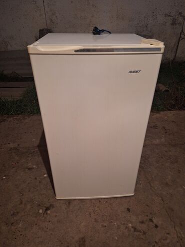 холодильные камеры бу: Холодильник Avest, Б/у, Минихолодильник, 55 * 82 * 60