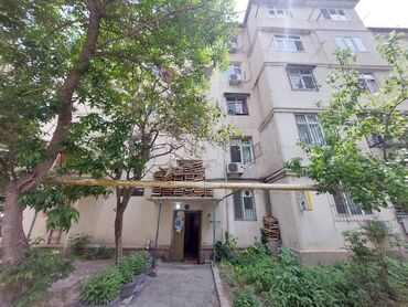 Köhnə tikili: Bakı, 2 otaqlı, Köhnə tikili, m. Neftçilər, 35 kv. m