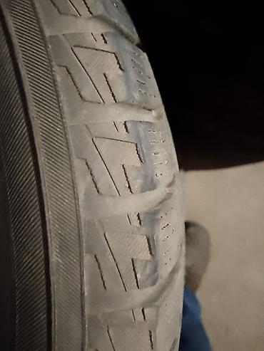 r16 4100: Комплект зимних шин — 4 штуки. Размер: **215/60 R16** Индекс — 3