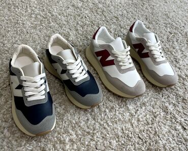 new balance 990: Женские Кроссовки
34-39р
990 сом со скидкой