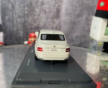 Avtomobil modelləri: Коллекционная модель Aurus Senat limousine Russia Vladimir Putin 2018 — 20