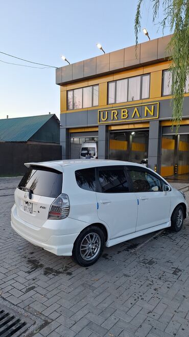 радиатор хонда одиссей: Honda Fit: 2001 г., 1.3 л, Вариатор, Бензин, Хэтчбэк