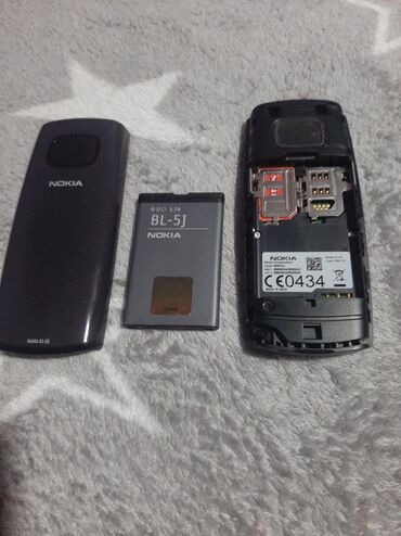 Nokia: Nokija x1 sa dve kartice kao nova radi na sve mreze,baterija — 9