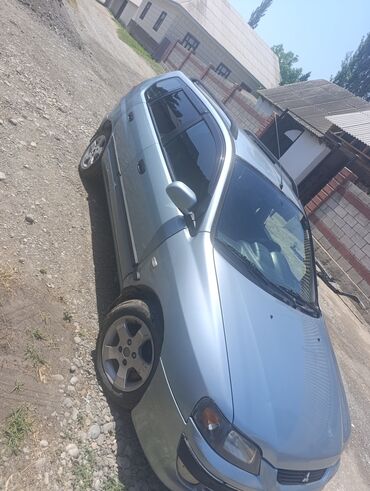 масло на авто: Mitsubishi Space Star: 2003 г., 1.8 л, Механика, Бензин, Вэн/Минивэн
