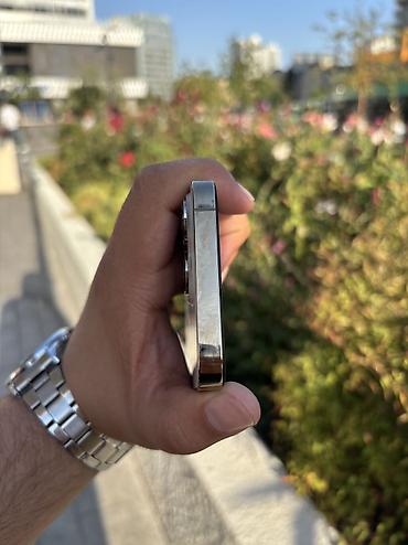 iphone 13 dubai: IPhone 13 Pro, 256 GB, Matte Gold — 5