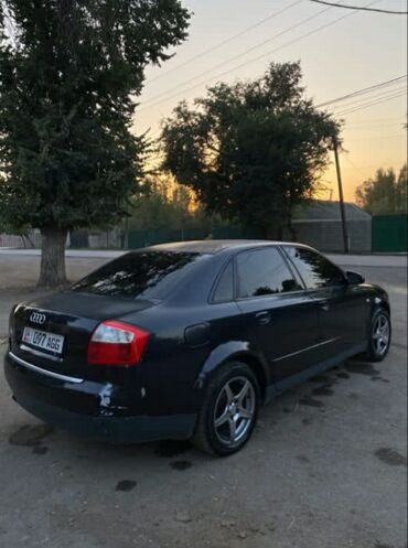 Audi: Audi A4: 2001 г., 2 л, Механика, Бензин, Седан