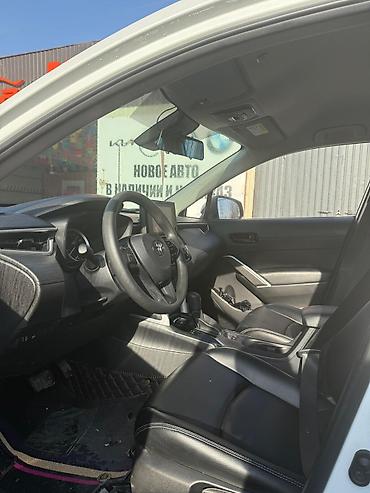 Toyota: Toyota : 2022 г., 2 л, Автомат, Бензин, Кроссовер — 6