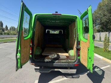 Легкий грузовой транспорт: Легкий грузовик, Mercedes-Benz — 6