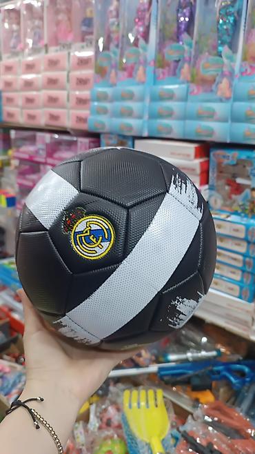qruşa satışı: Futbol topu – klub loqolu model

Qalın materiallı toplar
Cəmi 10azn — 4