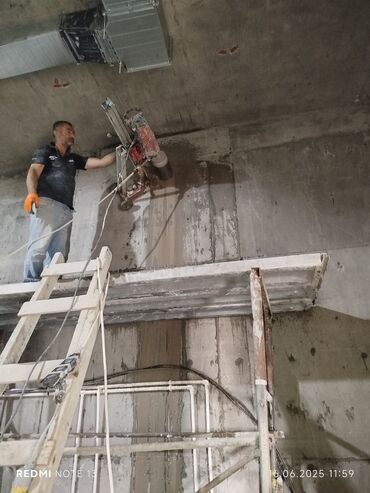 Beton işləri: Səssiz tozsuz səliqəli kəsim. Beton katlavan monolit kubik — 9