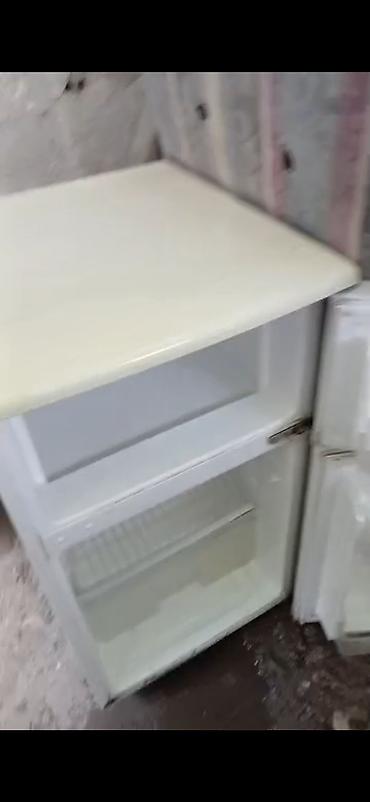 Бытовая техника: Холодильник Midea, Б/у, Двухкамерный, Low frost, 50 * 80 * 50 — 5