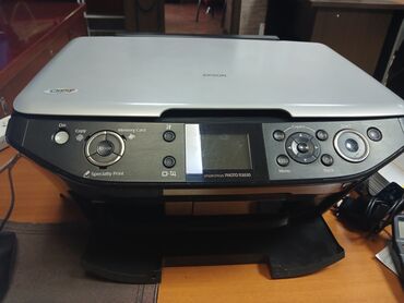 краска для принтер: Продаётся б/у струйный принтер 
Марка Epson 610
Самовывоз