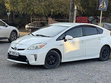 tayota progres: Toyota Prius: 2013 г., 1.8 л, Вариатор, Гибрид, Лифтбек — 1