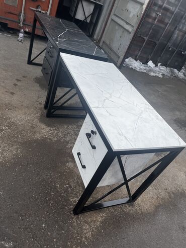 Офисные столы: Офисный стол, Новый, Нерегулируемый, Железо, Самовывоз, Платная доставка — 59