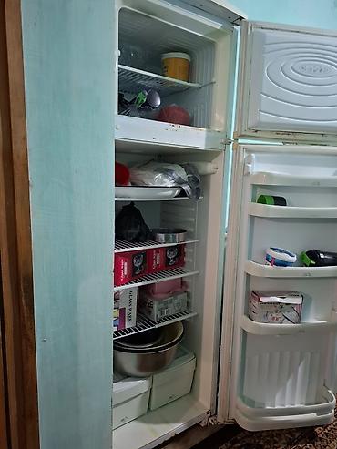 mini refrigerator: Холодильник не рабочий есть царапины можно починить так и на запчасти — 4