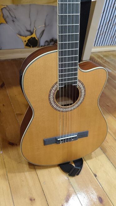 redmi not 8 islenmis: En son model olan gitarami satiram. demek olar istifade elememisen 2 3