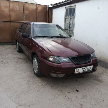 Daewoo: Daewoo Nexia: 2011 г., 1.6 л, Механика, Газ, Седан