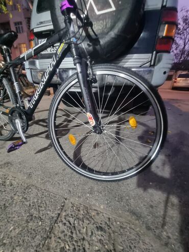 Şəhər velosipedləri: Şəhər velosipedi 28", sürətlərin sayı: 7 -da lalafo.az — 7 Şəhər velosipedləri: Şəhər velosipedi 28", sürətlərin sayı: 7 — 7