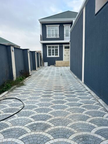 271 nomreli mekteb: 6 otaqlı, 200 kv. m, Kredit var, Yeni təmirli