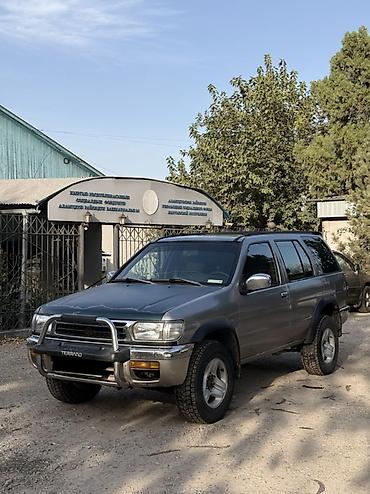 Nissan Terrano: 1998 г., 3.3 л, Механика, Газ, Внедорожник at lalafo.kg Nissan Terrano: 1998 г., 3.3 л, Механика, Газ, Внедорожник