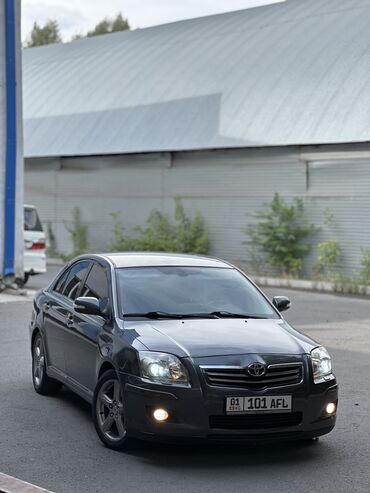 тайоты: Toyota Avensis: 2004 г., 2 л, Механика, Дизель, Хэтчбэк