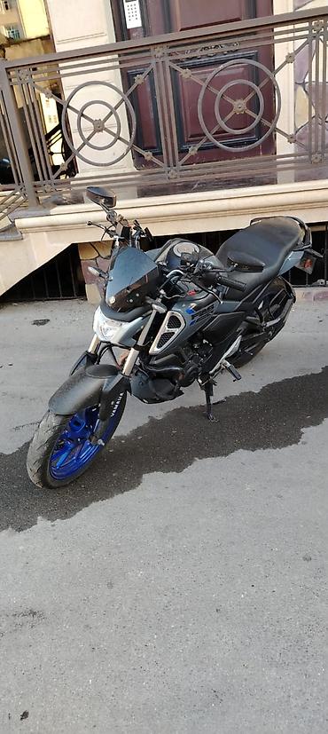 Мотоциклы: Yamaha 600 см3 — 1