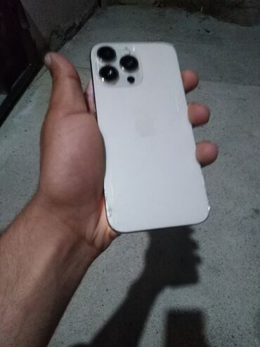 islenmis iphone 7: IPhone 14 Pro Max, Gümüşü