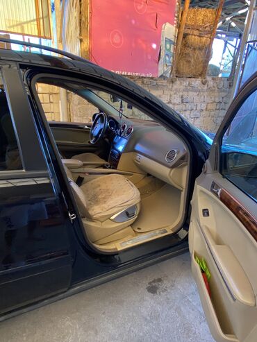 Mercedes-Benz: Mercedes-Benz M-Class: 2005 г., 3.5 л, Автомат, Бензин, Кроссовер at lalafo.kg — 10 Mercedes-Benz: Mercedes-Benz M-Class: 2005 г., 3.5 л, Автомат, Бензин, Кроссовер — 10