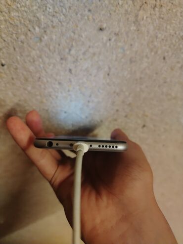Apple iPhone: IPhone 6, 16 GB, Desert Titanium, Qırıq -da lalafo.az — 3 Apple iPhone: IPhone 6, 16 GB, Desert Titanium, Qırıq — 3