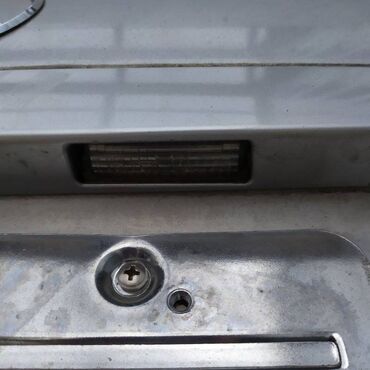 российских номерах: Подсветка номера Mercedes-Benz E-Class W210 111. 1996 (б/у)
