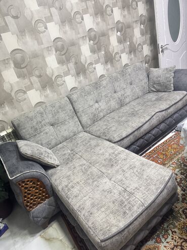 təzə mebellər: Künc divan, İşlənmiş, Açılan, Bazalı, Vеlur parça, Ödənişli çatdırılma