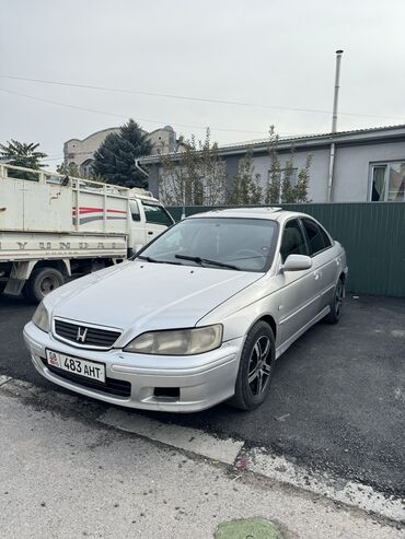 Honda: Honda Accord: 2000 г., 1.8 л, Автомат, Бензин, Седан