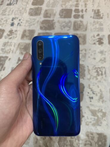 4 qeyd edin: Xiaomi Mi 9 Lite, 64 GB, rəng - Mavi, 
 Barmaq izi, İki sim kartlı, Face ID