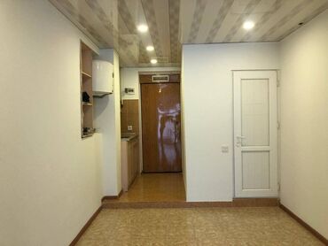 Restoran, kafelər: Gənclik metrosunun yaxınlığında kənarı,sahəsi 125 kv/m olan,obyekt — 9