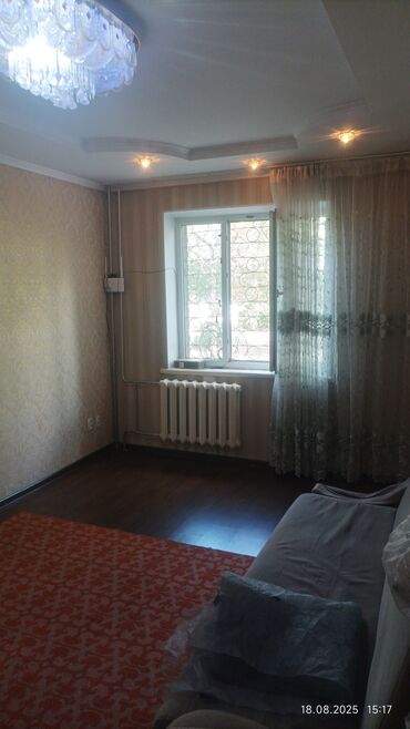 квартира на долгий срок каракол: 3 комнаты, 63 м², 105 серия, 1 этаж, Косметический ремонт