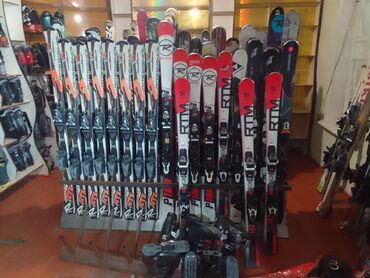 готовый бизнес на аренду: Продаю лыжный прокат готовый бизнес . Лыжи 87 ботинки 90 сноуборды