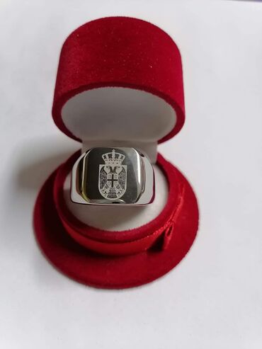 Prstenje: Vel:13
Cena:1000din — 2