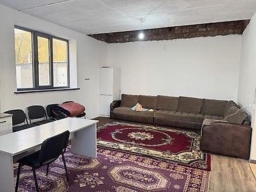 сдается квартира беловодск: 70 м², 2 комнаты, Семейным — 4