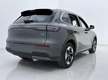 range over: Geely Galaxy E5: 2026 г., Робот, Электромобиль, Кроссовер — 3