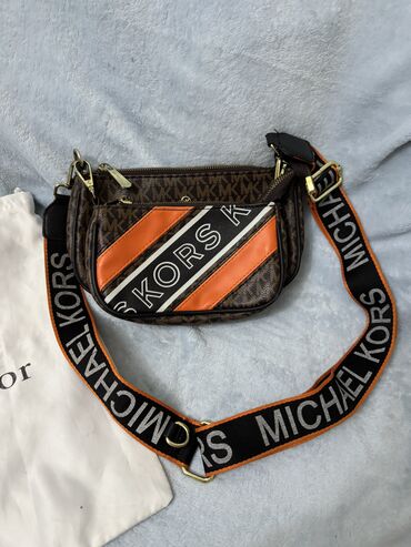 eqa shoes ecemi unvan: Michael Kors, İşlənmiş