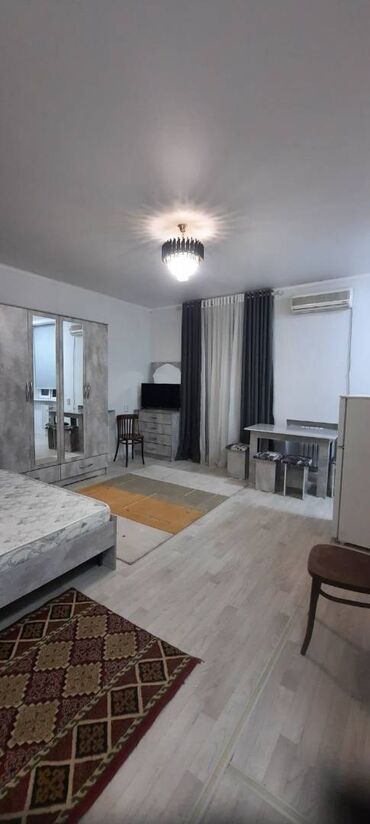 Продажа квартир: 1 комната, 30 м², Сталинка, 2 этаж, Евроремонт