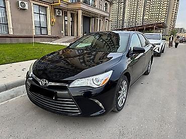 руловой: Toyota Camry: 2025 г., 2.5 л, Автомат, Бензин — 3