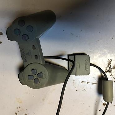 Видеоигры и приставки: Məhsul: Sony PlayStation orijinal simli oyun pultu (PS1) — 2