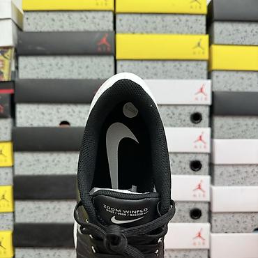 Кроссовки и спортивная обувь: Мужские кроссовки, 41, Nike, Новый, цвет - Черный — 4