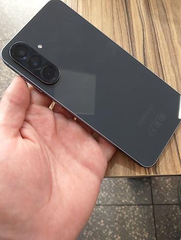 5g: Samsung Galaxy A56 5G, 128 GB, rəng - Boz — 1